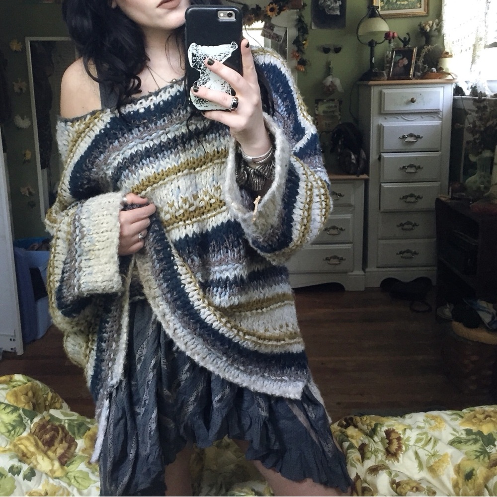 F r e e  P e o p l e • Oversized chunky striped knit sweater